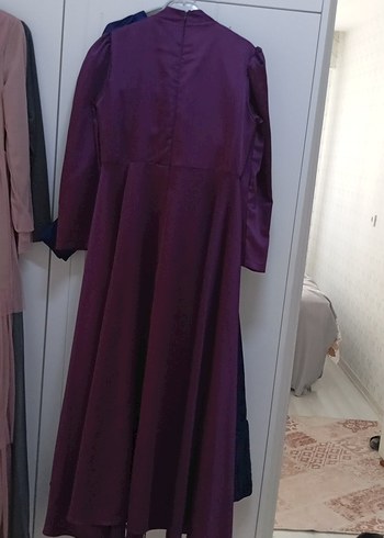 44 Beden mor Renk Mor Drapeli Uzun Kollu Uzun Abiye Elbise