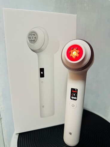 Diğer Medicube Age R Ultra Tune 40.68