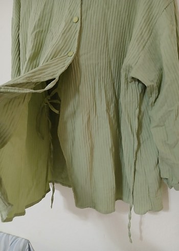 Düğmeli Yeşil Kadın Gömlek - Görsel 3