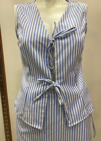 Çizgili Kolsuz takım - Görsel 2