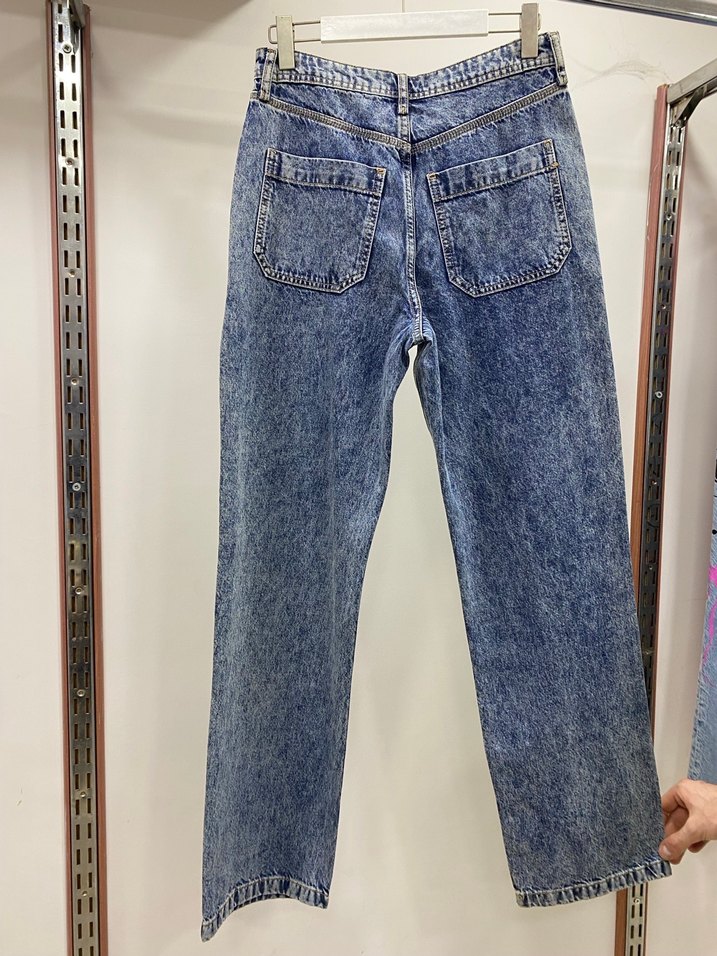 Kadın Mavi Batik Desenli Bol Kesim Kot Pantolon - Görsel 4