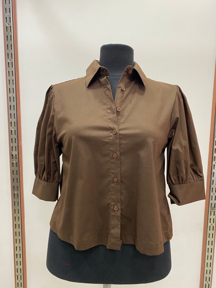 Kahverengi Düğmeli  Kadın Gömlek - Görsel 2
