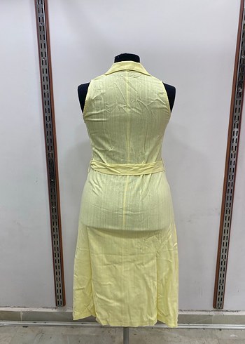 Düğmeli Sarı Keten Uzun Elbise - Görsel 2