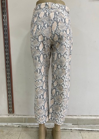 Yılan Desenli Kadın Pantolon - Görsel 4