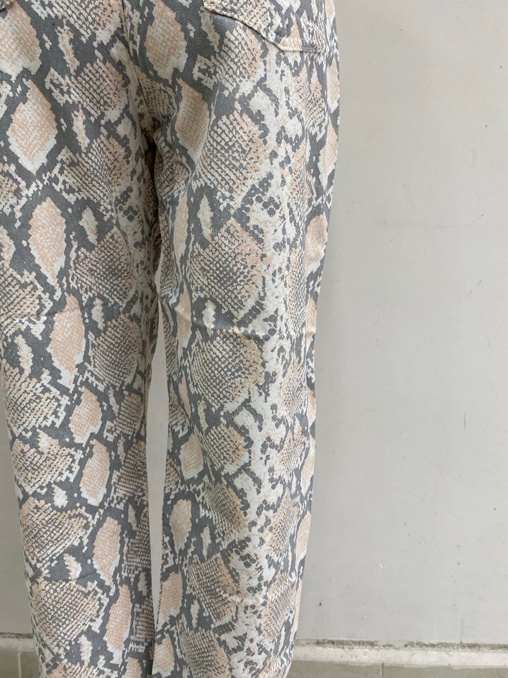Yılan Desenli Kadın Pantolon - Görsel 5