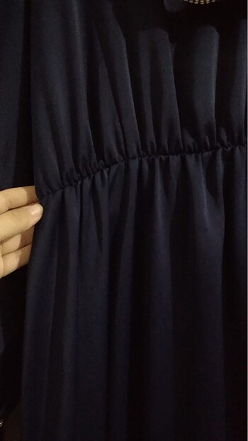 Tesettür Lacivert saten abiye - Görsel 3