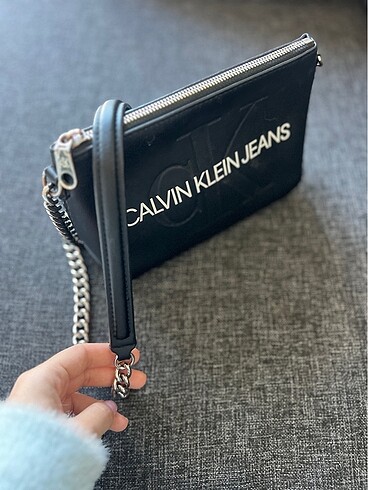 Calvin klein çapraz çanta