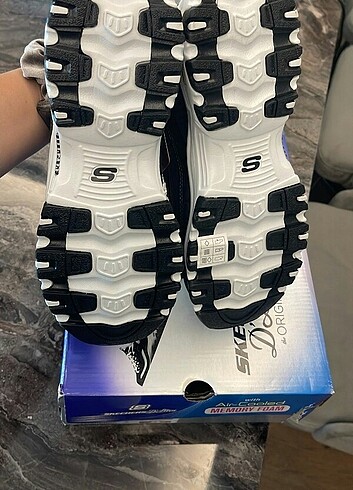 39 Beden Skechers D'lites