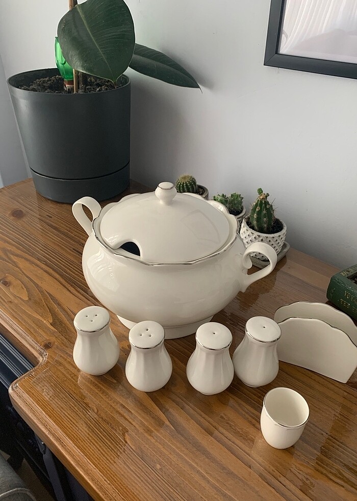 Kütahya porselen bone çorba tenceresi 2adet tuzluk 2 adet karabi - Görsel 2