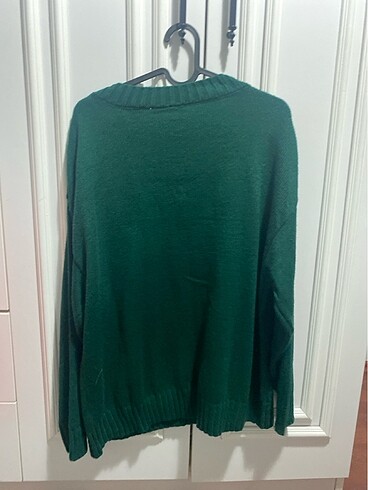 H&M Hm yeşil yazılı kazak