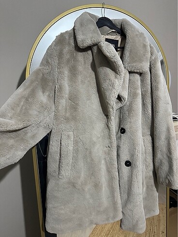 Zara peluş mont