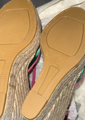 38 Beden Kurt Geiger Orijinal Dolgu Topuklu Ayakkabı