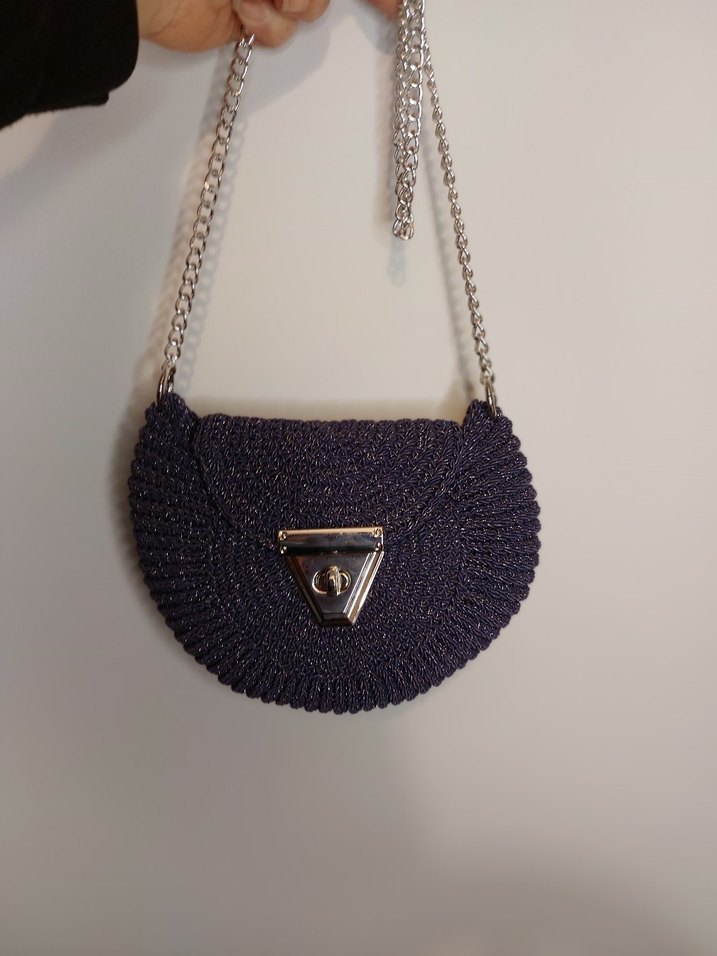 Zincir Detaylı Mor Örgü Kadın Çanta - Görsel 4