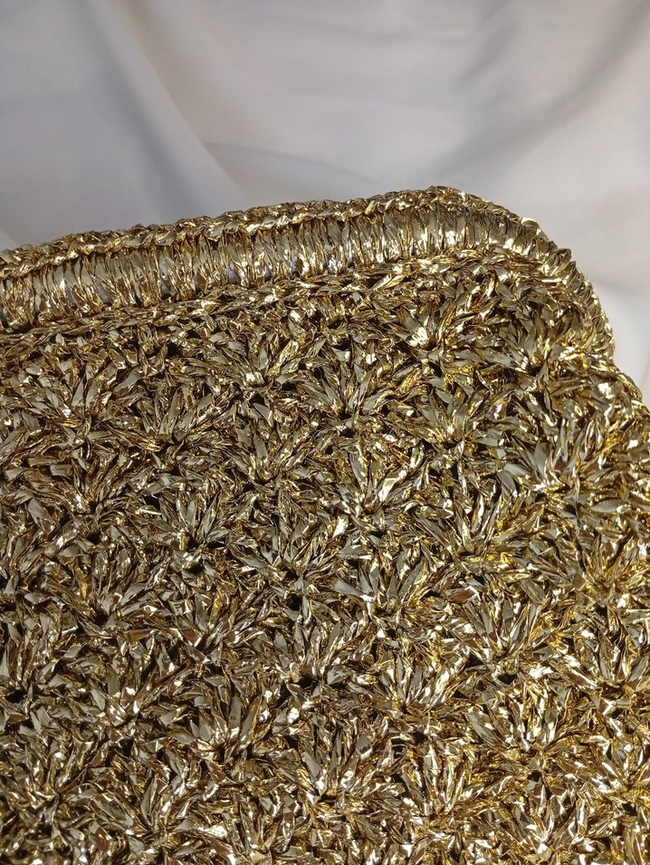 Altın Renk Dantel Detaylı Kadın El Çantası - Görsel 4