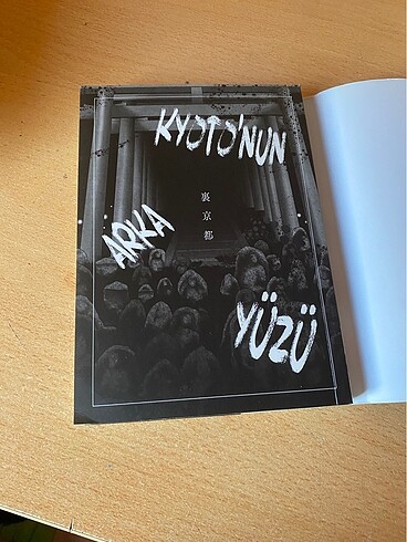  Kyotonun arka yüzü - urakyoto; komik şeyler yayıncılık