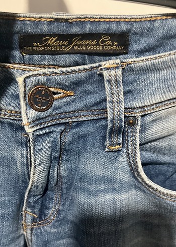 Kadın Mavi Bol Kesim Midi Kot Pantolon - Görsel 3