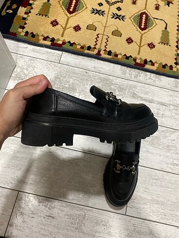 Marjin MARJİN Kadin Loafer Kalin Taban Zincirli Günlük Ayakkabi