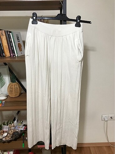 İpekyol yeni sezon triko pantolon
