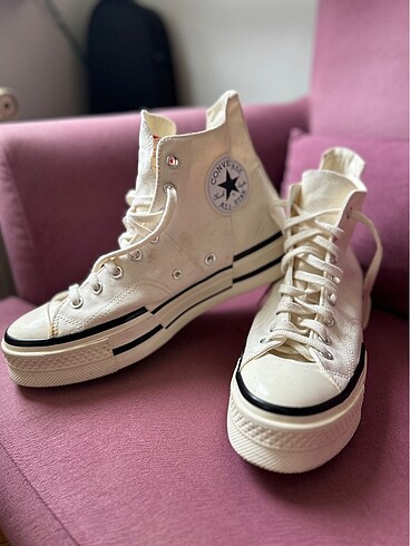 44 Beden Converse Chuck 70 Plus Sneaker