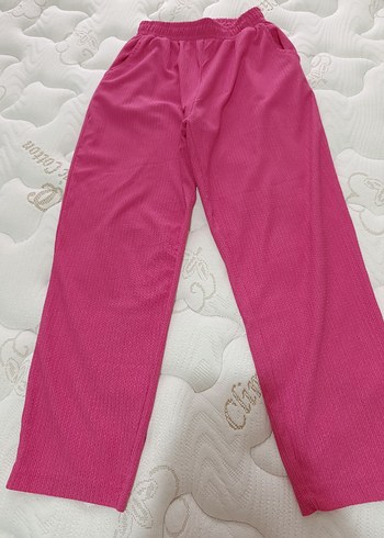 Pembe Pilili Kadın Kumaş Pantolon