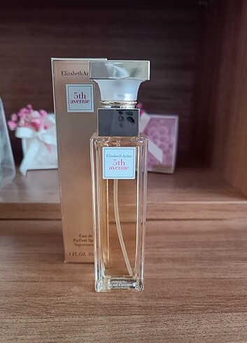 Elizabeth Arden Parfüm