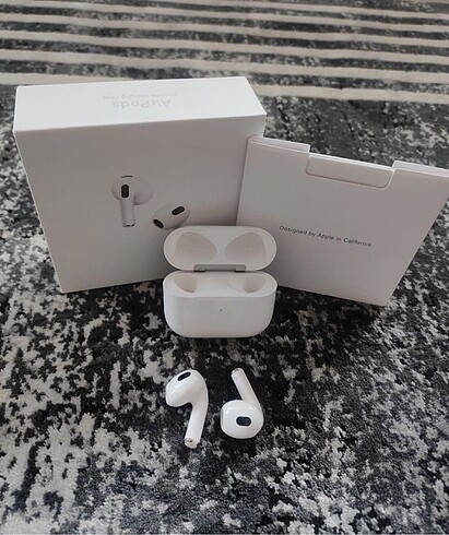 Beden Apple AirPods 3. Nesil Slikonsuz Güncel Model