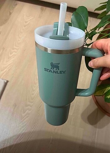 Diğer STANLEY PİPETLİ TERMOS TÜM RENKLER
