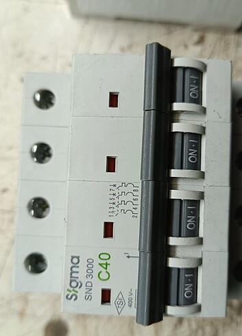 SİGMA4X40 SİGORTA ( STOK 1 AD.)