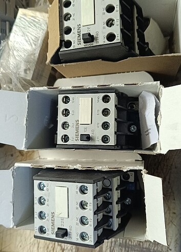 SİMENS 3 TF 40 KONTAKTÖR(STOK 5 SD.)