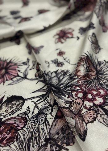 Çiçek ve Kelebek Desenli Bohem Kadın ipek twıll eşarp - Görsel 4
