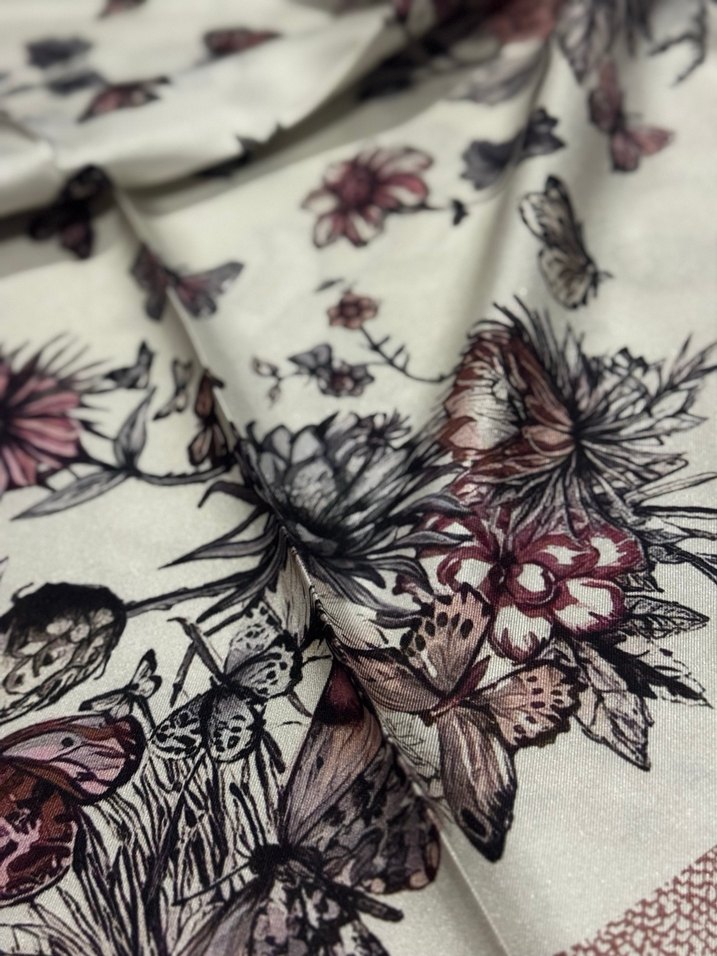 Çiçek ve Kelebek Desenli Bohem Kadın ipek twıll eşarp - Görsel 5