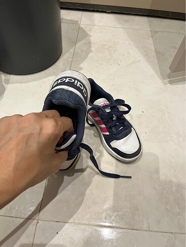 28 Beden Orijinal Adidas kız çocuk