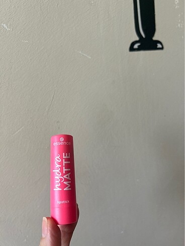 Essence Essence ruj no:403