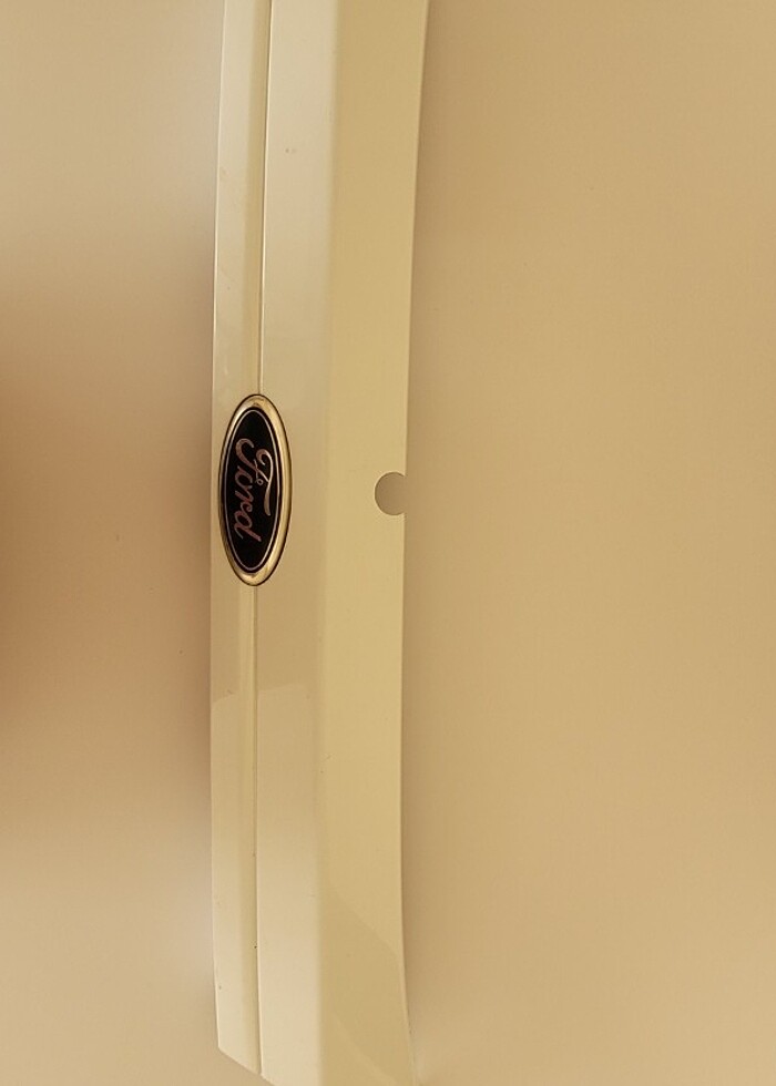 Ford Fiesta Bagaj Acma Plastigi - Görsel 2