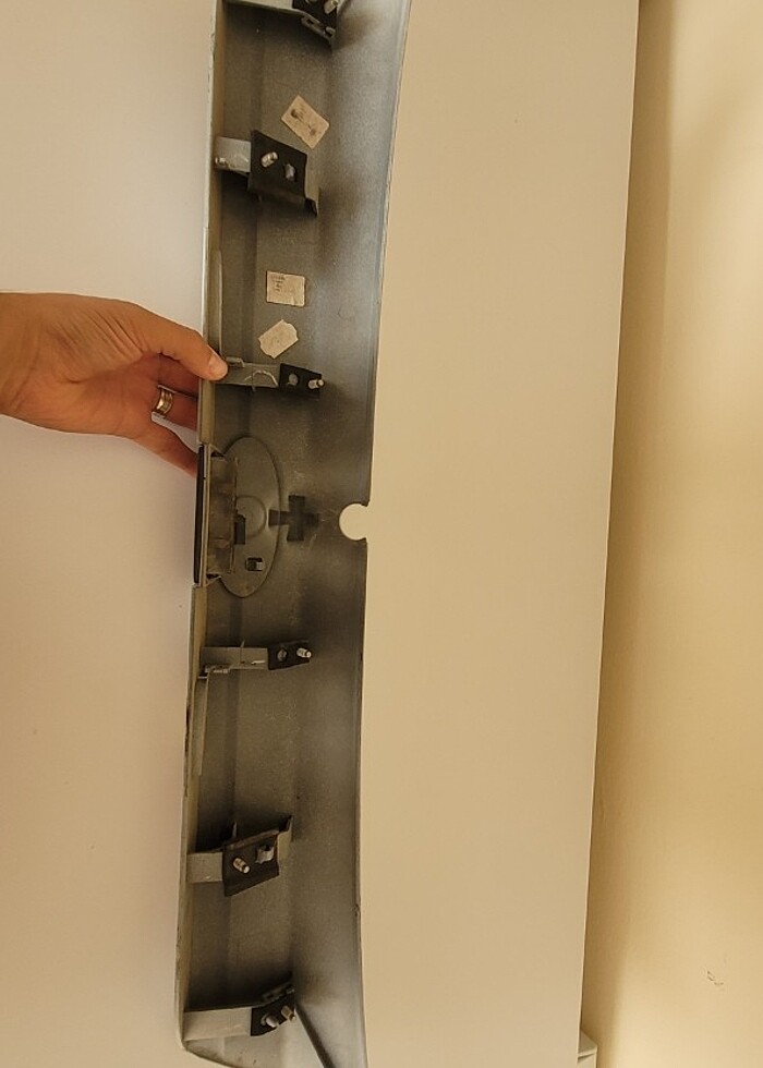 Ford Fiesta Bagaj Acma Plastigi - Görsel 3