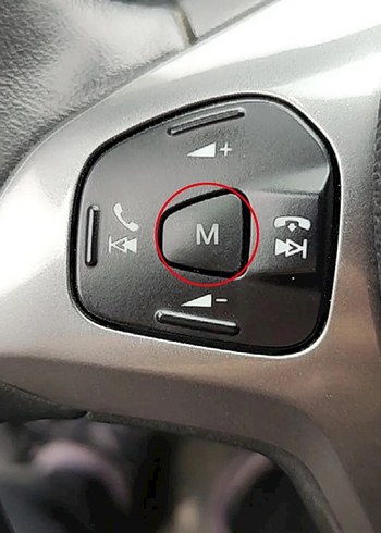 Ford Fiesta Courier Direksiyon Tuşu - Görsel 2