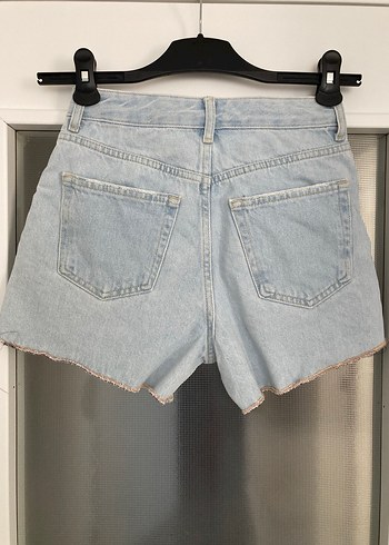 Pastel Renkli Loose Fit Denim Mini Şort - Görsel 2