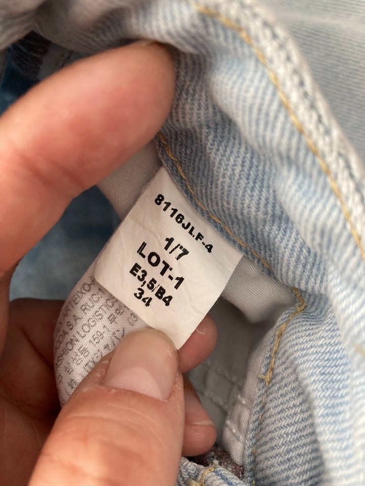 Pastel Renkli Loose Fit Denim Mini Şort - Görsel 3