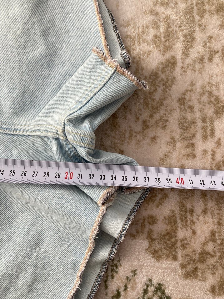 Pastel Renkli Loose Fit Denim Mini Şort - Görsel 4