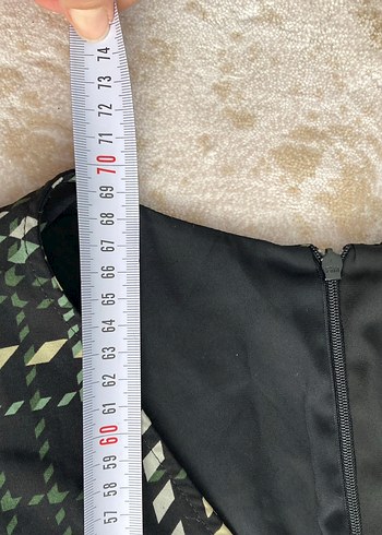 Kadın Siyah Pilili Mini Tulum V Yaka - Görsel 7