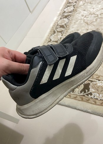 Adidas 32