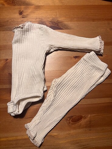 Zara Dantel Şeritli Fitilli Body ve Tayt