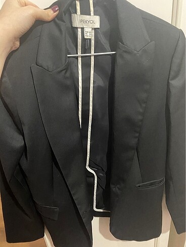 42 Beden İpekyolu ceket, siyah ceket