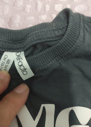 Kız Çocuk Yeşil Baskılı Kısa Kollu Tişört - Görsel 2