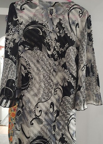 Gri Desenli Kısa Kadın Kimono - Görsel 3