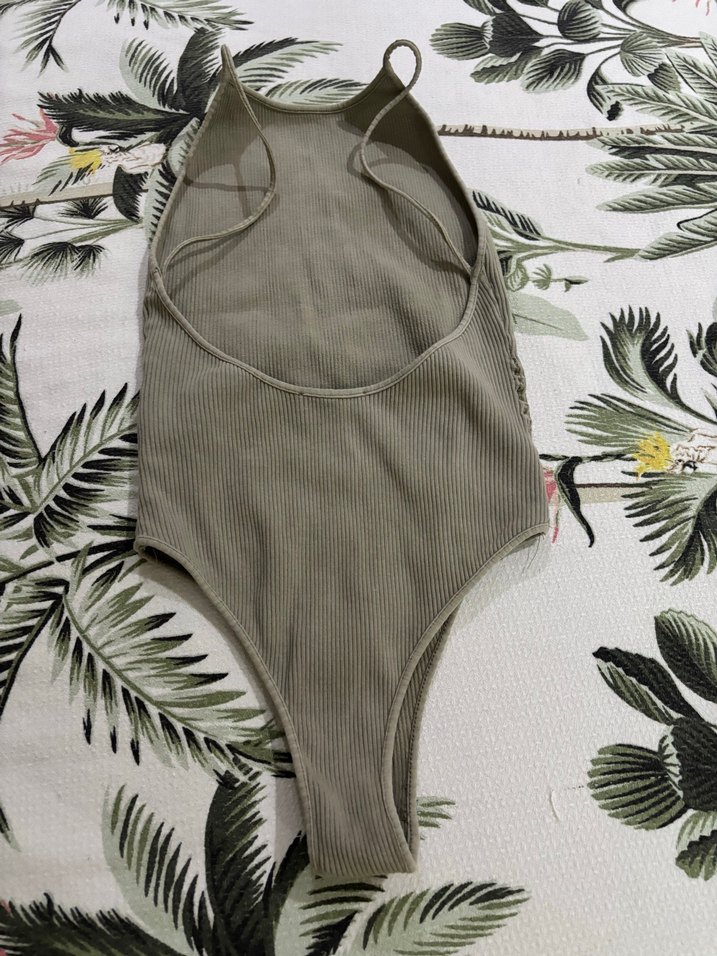 Bej İnce Askılı Kadın sırtı açık body - Görsel 4