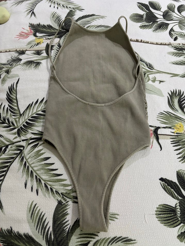 Bej İnce Askılı Kadın sırtı açık body - Görsel 3