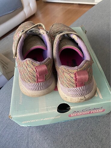 30 Beden Skechers çocuk spor ayakkabı