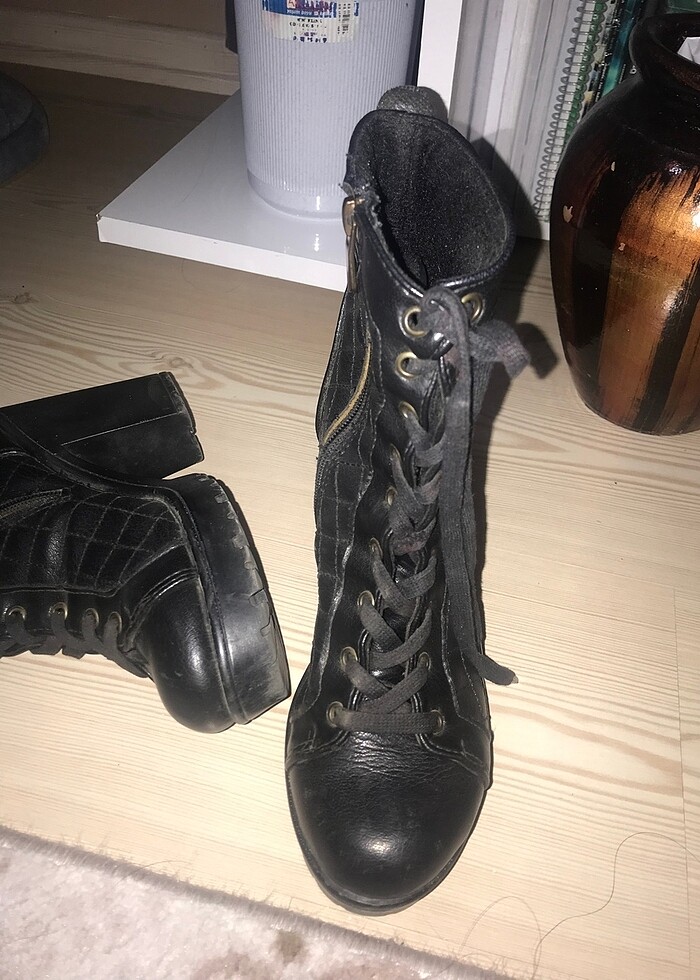 Topuklu siyah bot - Görsel 2