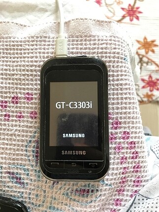Samsung dokunmatik küçük telefon